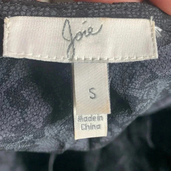 Joie silk tank black lace print size small - Picture 5 of 7